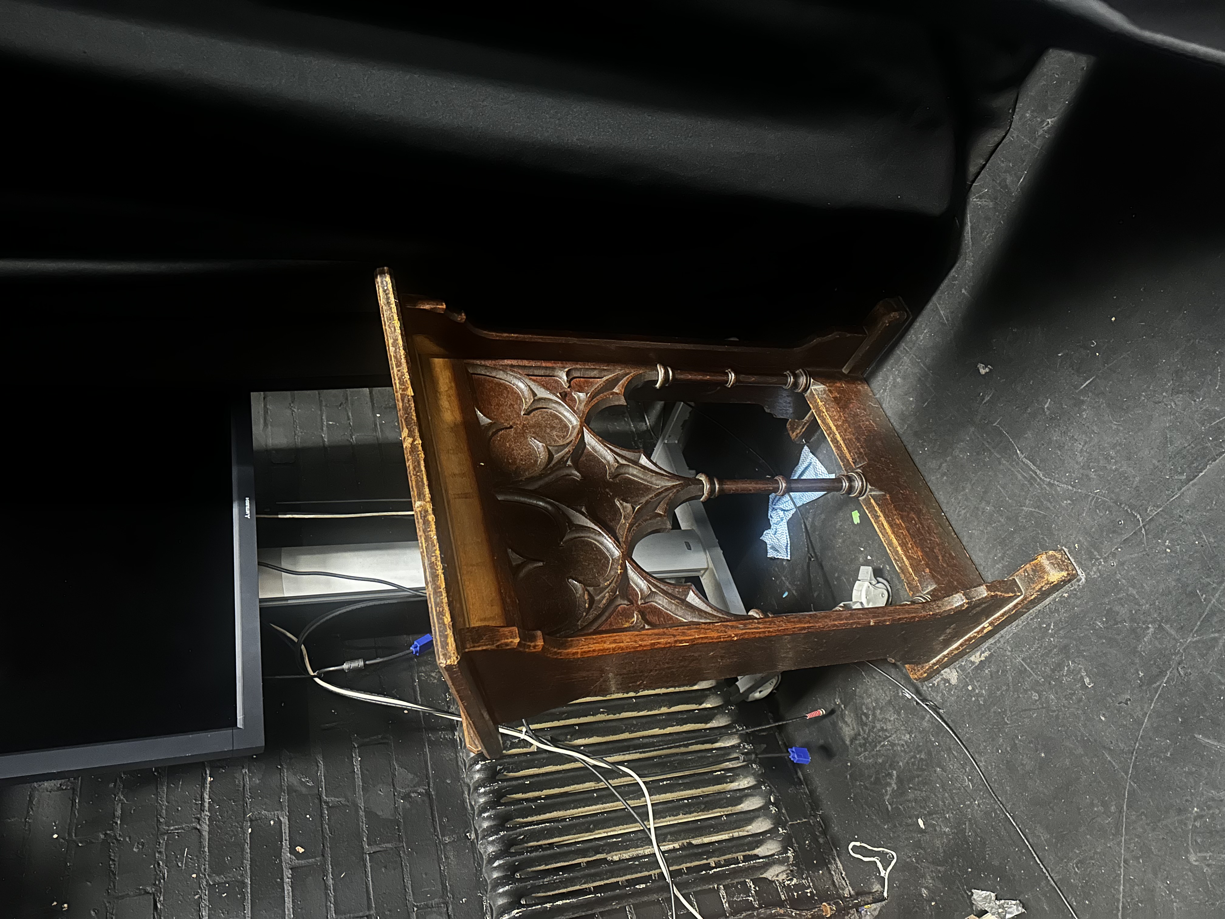 The existing school lectern — research reference